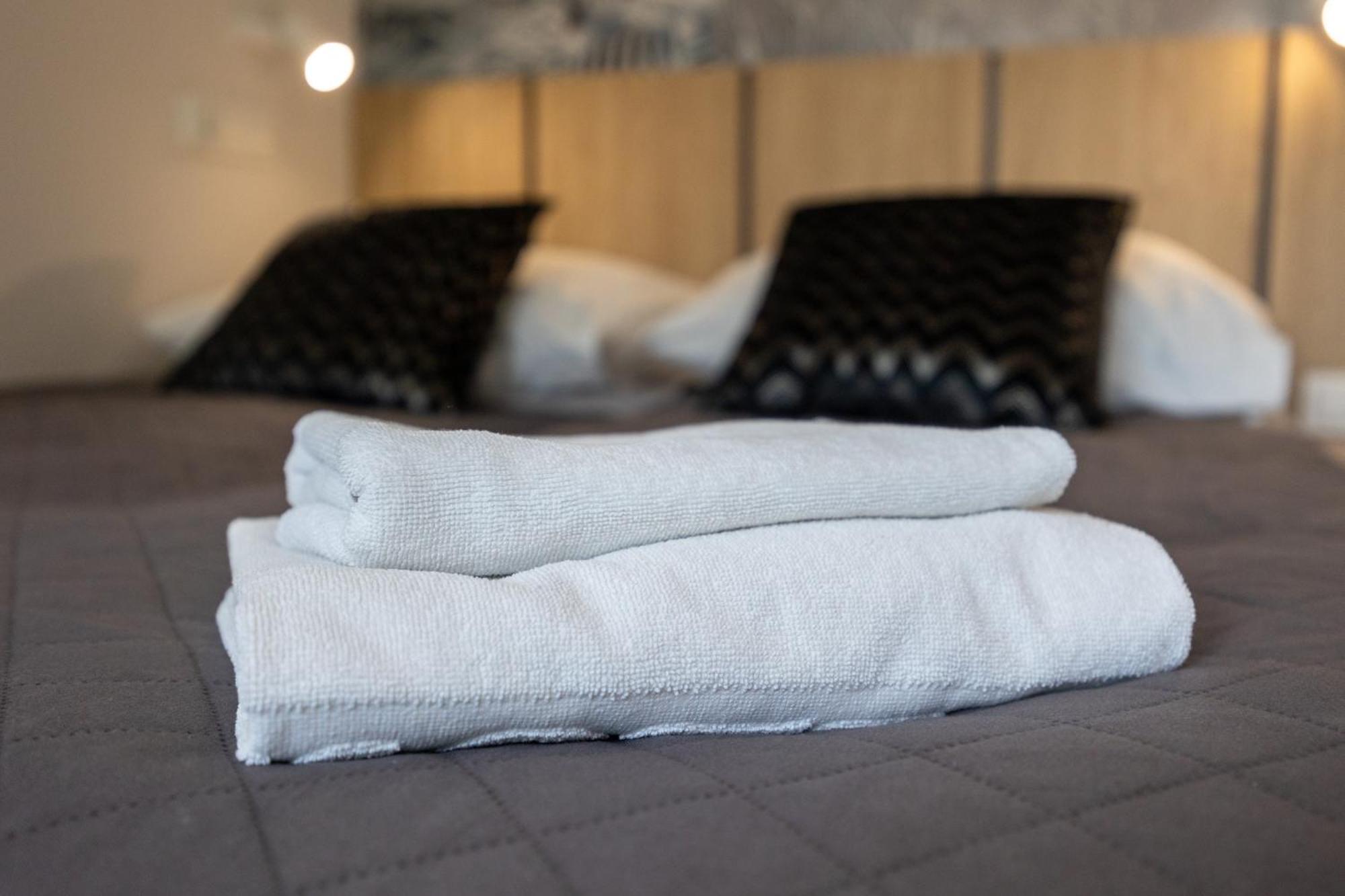 Vittoria Aparthotel *